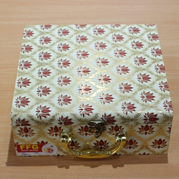 4 Jar Premium MDF Box - Image 2