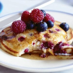 Mix Berry with hazelnut Spread pancake